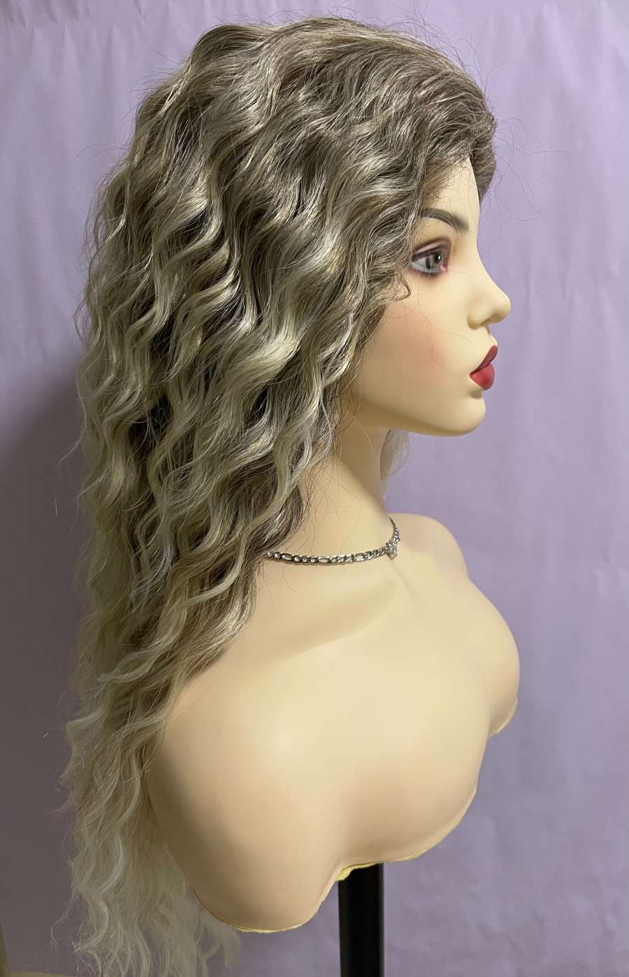 Long Ombre Blonde Latina Curly Wave Wig with Dark Root
